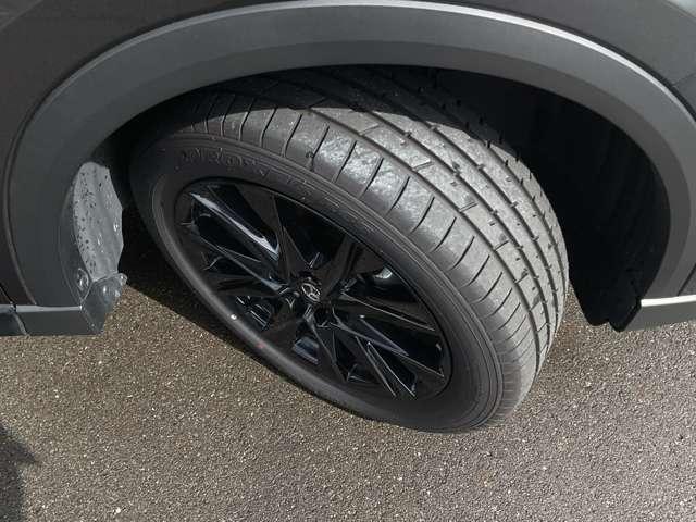 ＣＸ－５ ２．０　２０Ｓ　ブラックトーンエディション　ＭＴモード付　ＬＥＤヘッドランプ　アダクティブクルーズコントロール　パワーシート　フルセグ　アルミホイール　スマートキー　ｉ－ｓｔｏｐ　バックカメラ　サイドエアバッグ　オートエアコン　横滑り防止装置（19枚目）