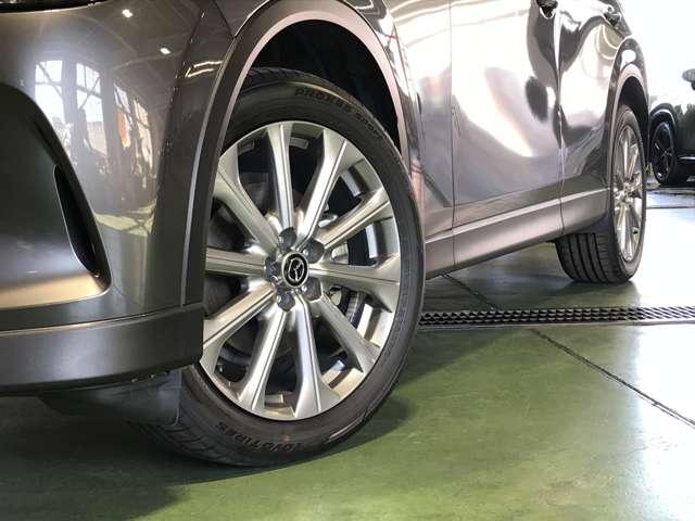 CX-60 2.5 25S Sパッケージ 4WD MTモード付 シートヒータ パワ-シ-ト フロントカメラ AW キーフリー アイドリングストップ 盗難防止装置 地デジ バックカメラ 4WD 横滑り防止装置 スマートキー サイドカメラ LEDヘッド(19枚目)