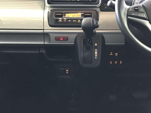 スペーシア ６６０　ハイブリッド　Ｘ　ＰＳＤ　デュアルセンサーブレーキＳ　両側パワードア　スマートエントリー　地デジフルセグ　シ－トヒ－タ－　フロントカメラ　ＥＴＣ車載器　ｉ－ｓｔｏｐ　フリーキー　ナビＴＶ　アルミホイール　イモビライザー（12枚目）