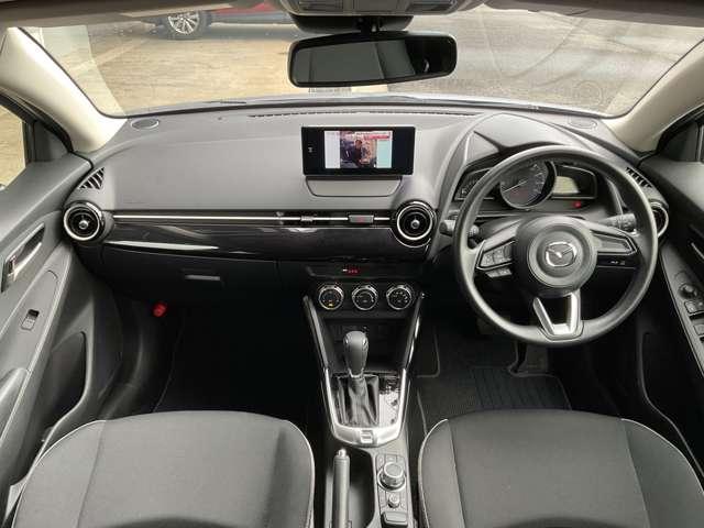 ���K�Ȏ�����Ԃ��L����܂��B�f�U�C�����Ƒ��쐫�𗼗������C���e���A�Ńh���C�o�[��O�������܂���