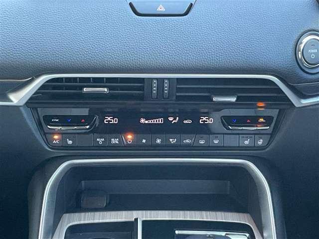 �V�t�g���o�[�̉��Ɍ�����̂́A�G�A�R���̑���X�C�b�`�łƂ��Ă��g���₷���ł����