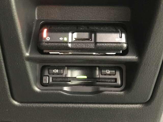 MX-30 2.0 インダストリアル クラシック 盗難防止装置付 地デジ LEDヘッドライト レーダークルーズコントロール 衝突軽減 ETC車載器 電動シート メモリーナビ シートヒーター スマートキー リアカメラ アルミ ナビTV(16枚目)