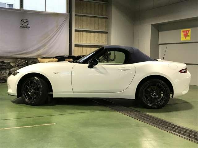 ロードスター 1.5 990S 盗難防止装置付 プリクラッシュセーフティ パワーウィンドー キーフリー ETC車載器 パワステ エアコン 横滑り防止機能 アルミホイール 盗難防止 ABS エアバッグ ヘッドライトLED(5枚目)