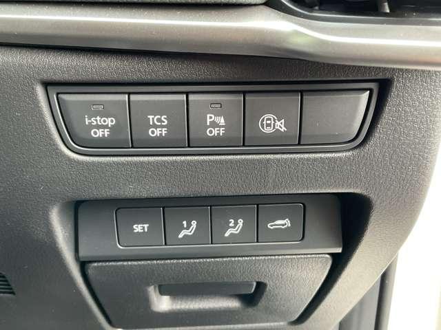 CX-60 2.5 25S Lパッケージ 4WD 盗難防止装置付 ACC LEDライト ナビTV 本革 パワーシート 衝突軽減 アルミホイール 4WD メモリナビ アイドリングストップ 横滑り防止装置 キ-レス スマートキー オートエアコン シートH(14枚目)