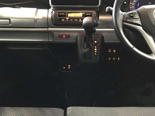 フレアワゴンタフスタイル ６６０　タフスタイル　ハイブリッド　ＸＳ　ＰＳＤ　横滑り防止　キーレス　フルオートエアコン　Ｓヒーター　ＬＥＤ　スマートキ　アイドリングストップ　盗難防止装置　ＡＢＳ　両側ＰＳドア　追従型クルコン　ＲＢＳ（10枚目）