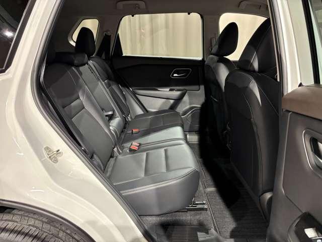 エクストレイル １．５　Ｇ　ｅ－４ＯＲＣＥ　４ＷＤ　試乗車　アダプティブＬＥＤ　ルーフレール（8枚目）