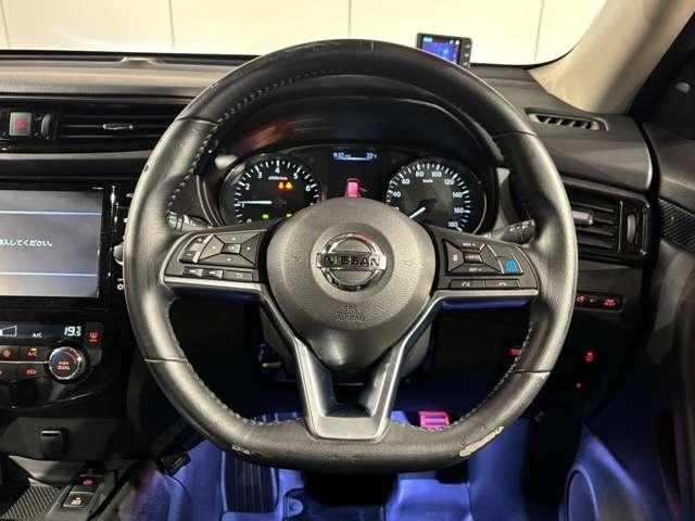 エクストレイル ２０Ｘｉ　Ｖセレクション　２列車　４ＷＤ　純正９インチナビ　プロパイロット　ＡＶＭ（9枚目）
