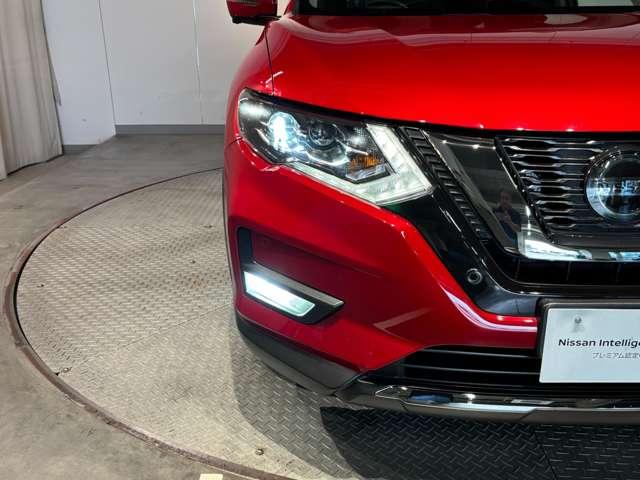 エクストレイル ２０Ｘｉ　Ｖセレクション　２列車　４ＷＤ　純正９インチナビ　プロパイロット　ＡＶＭ（18枚目）