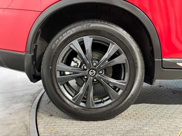 エクストレイル ２０Ｘｉ　Ｖセレクション　２列車　４ＷＤ　純正９インチナビ　プロパイロット　ＡＶＭ（19枚目）