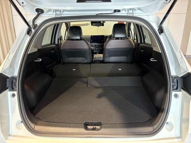 オーラ G FOUR 4WD 日産コネクトナビ プロパイロット AVM(17枚目)