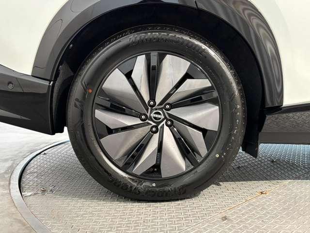 アリア B6 e-4ORCE 4WD ナッパレザーシート ガラスルーフ 試乗車(19枚目)