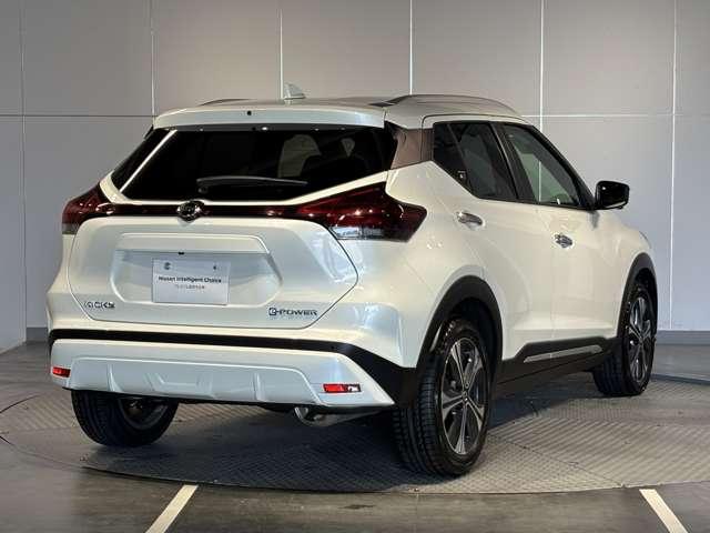キックス 1.2 X スタイルエディション (e-POWER) 当社試乗車 9インチナビ プロパイロット(3枚目)