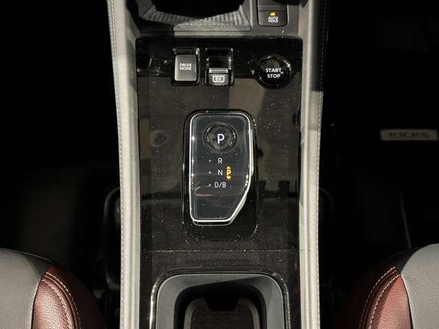 キックス 1.2 X スタイルエディション (e-POWER) 当社試乗車 9インチナビ プロパイロット(14枚目)