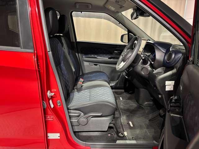 デイズ ６６０　ハイウェイスターＸ　９インチナビ　アラウンドビューモニター（6枚目）