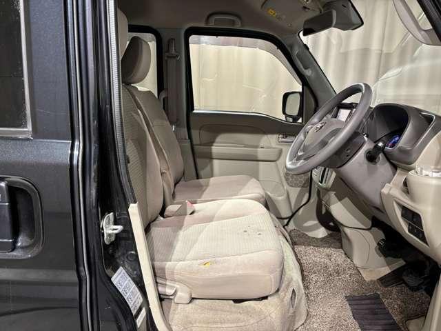 ＮＶ１００クリッパーリオ ６６０　Ｇ　ハイルーフ　４ＷＤ　両側電動スライドドア　バックカメラ（6枚目）