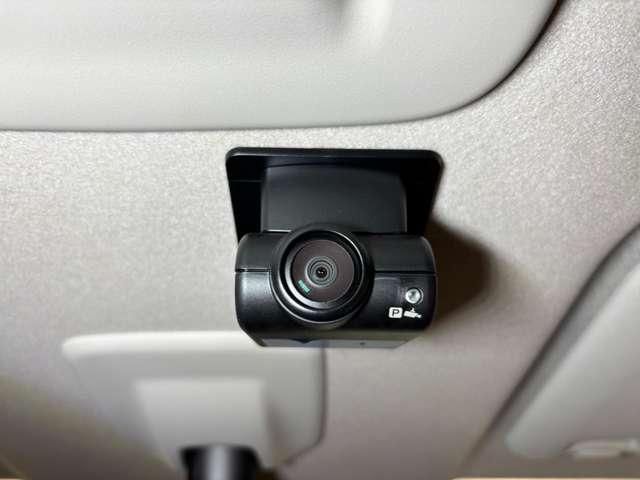 ルークス ６６０　ハイウェイスターＸ　当社社用車　９インチ純正ディーラーナビ（15枚目）