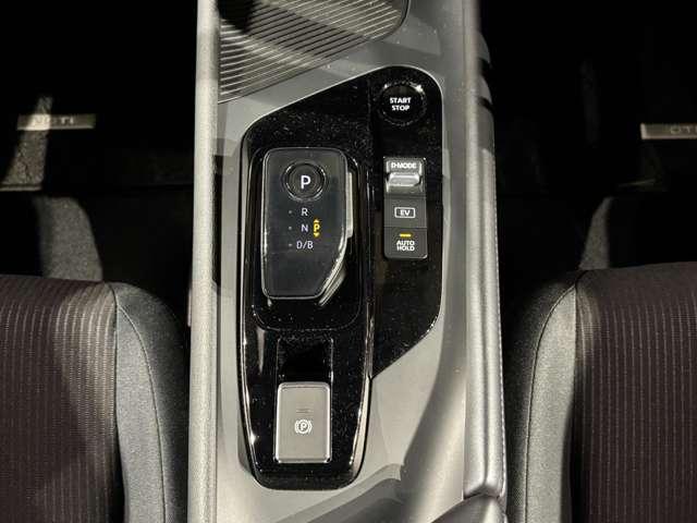 ノート １．２　Ｘ　９インチナビ　ＥＴＣ　ハロゲンヘッドライト（14枚目）