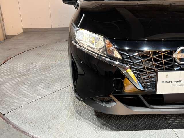 ノート １．２　Ｘ　９インチナビ　ＥＴＣ　ハロゲンヘッドライト（18枚目）