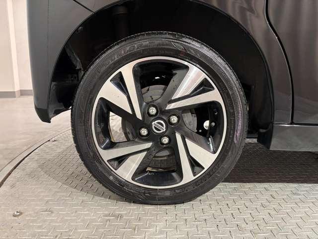 ルークス 660 ハイウェイスターGターボ プロパイロット エディション 4WD 9インチ純正ナビ 寒冷地仕様(19枚目)