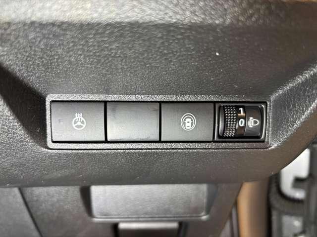 ノート 1.2 X FOUR 4WD 7インチナビ バックカメラ ETC(16枚目)