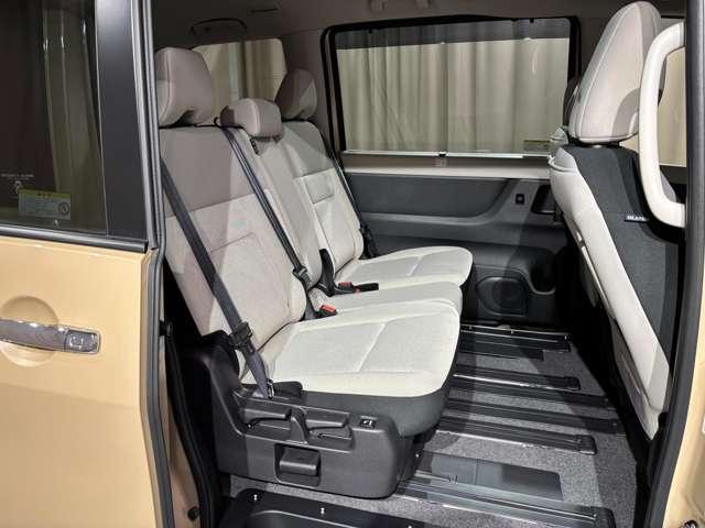 セレナ e-パワー XV 寒冷地仕様 9インチ純正ナビ ETC2.0(7枚目)