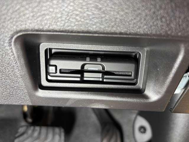 セレナ e-パワー XV 寒冷地仕様 9インチ純正ナビ ETC2.0(15枚目)