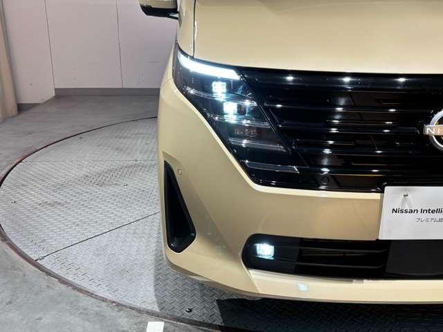 セレナ e-パワー XV 寒冷地仕様 9インチ純正ナビ ETC2.0(18枚目)