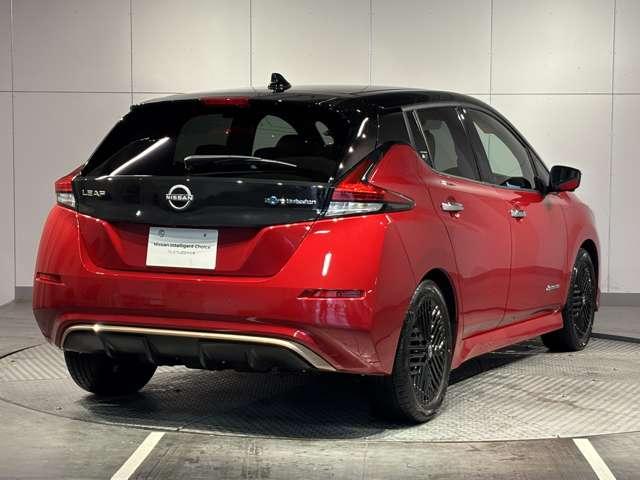 リーフ Ｘ　Ｖセレクション　９０周年記念車　寒冷地仕様　プロパイロット　ＥＴＣ２．０（3枚目）
