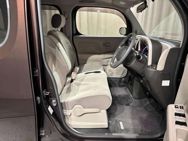 キューブ １．５　１５Ｘ　７インチナビ　ＥＴＣ　社外アルミホイール（6枚目）