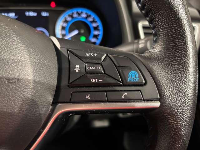 �����ł̃����O�h���C�u��a�؎��̃h���C�o�[�̃X�g���X���y�����A����Ԑ����s�̃A�N�Z���E�u���[�L�E�X�e�A�����O������N���}�����琧�䂵�Ă����v���p�C���b�g�t��