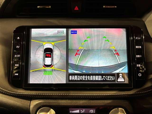 ���S�Ȓ��Ԃ��T�|�[�g����o�b�N���j�^�[���^�ォ��N���}�̓����E����̏󋵂��킩��A���E���h�r���[���j�^�[�����ڎ����Y�ꂸ�ɁI��