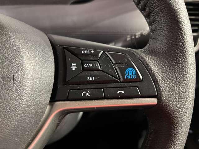 �����ł̃����O�h���C�u��a�؎��̃h���C�o�[�̃X�g���X���y�����A����Ԑ����s�̃A�N�Z���E�u���[�L�E�X�e�A�����O������N���}�����琧�䂵�Ă����v���p�C���b�g�t��