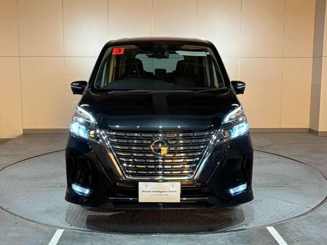 �����I�ɋً}�u���[�L���쓮�����ďՓ˂�������A�܂��Փˎ��̔�Q���y������G�}�[�W�F���V�[�u���[�L�t��