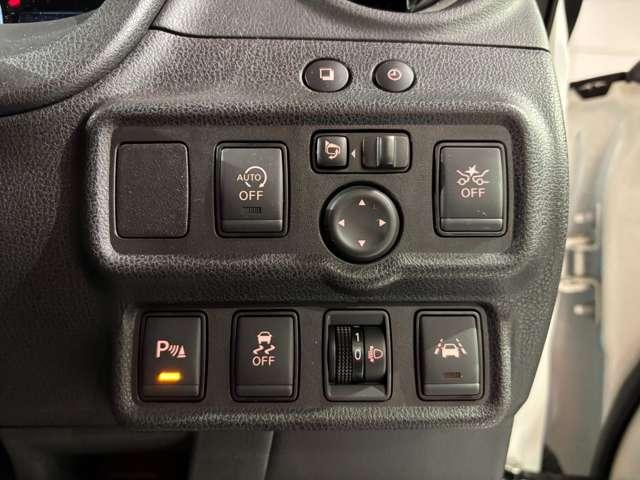 �J�̓��Ȃǂ̕s����ȑ��s�𐧌䂵�ԗ������肳���鉡����h�~���u�����s���ɎԐ�����E�������ɂȂ�ƌx�񉹂�炵�f�B�X�v���C�ɕ\������Ȃǂ��ăh���C�o�[�ɒm�点��Ԑ���E�h�~���u��