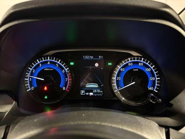 �J���[�Ō��₷�����[�^�[���l�X�Ȃ��N���}�̏�񂪕\�������A�h�o���X�h�h���C�u�A�V�X�g�f�B�X�v���C��