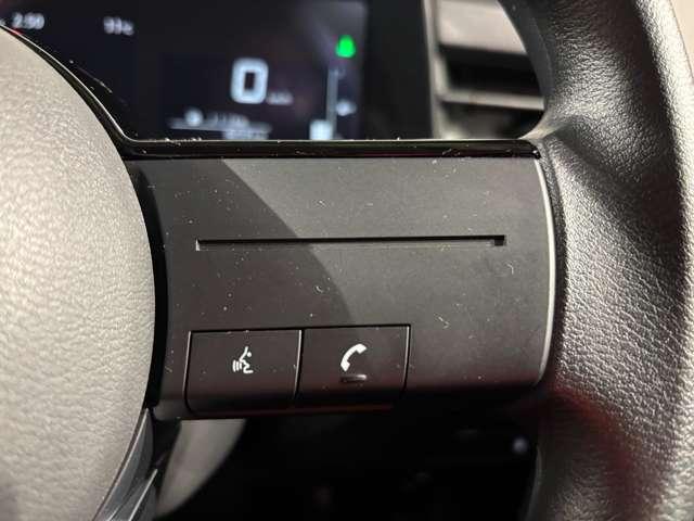 �i�r�ƃX�}�z���a�����������������Ōq���ăn���Y�t���[�ʘb�\��