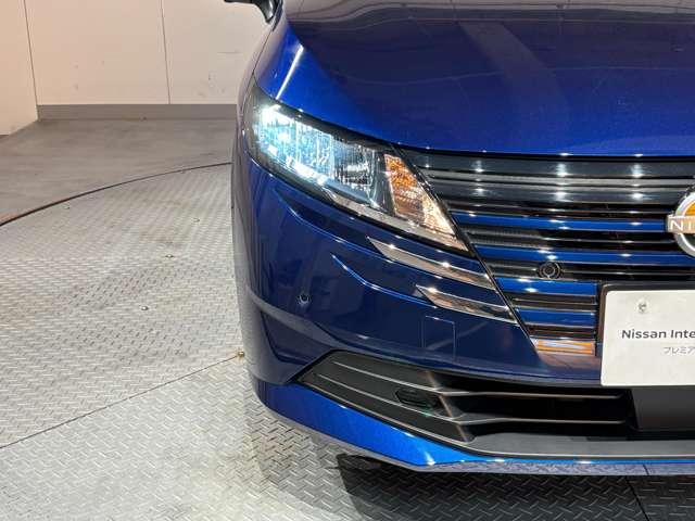 �M�𔭂���̂Ńw�b�h���C�g�ɂ��Ⴊ�����₷���ፑ�̋��������n���Q���w�b�h���C�g��