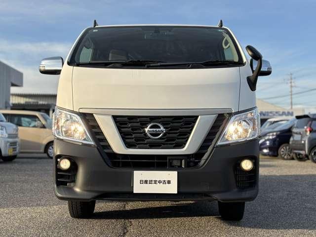 NV350キャラバンバン ロングDXターボ バックカメラ/パワステ/エアコン/ドライブレコーダー/ETC/純正ナビ/フルセグTV/CD再生/Bluetooth接続/スマートキー/両側スライド/フォグランプ/ルーフレール/4WD(15枚目)