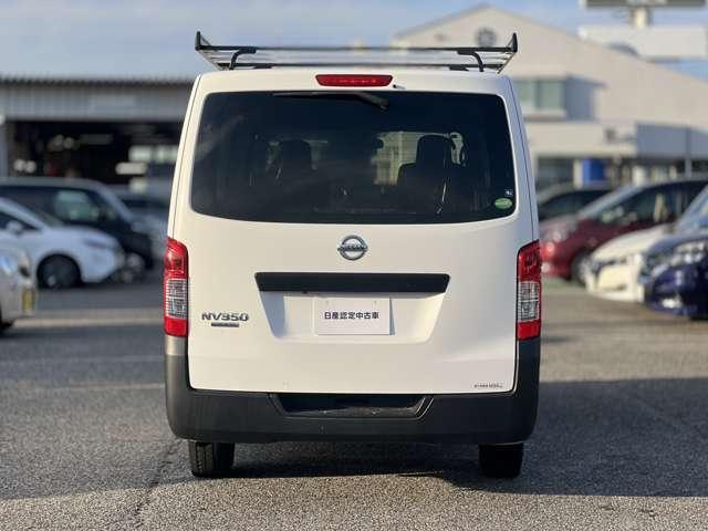 NV350キャラバンバン ロングDXターボ バックカメラ/パワステ/エアコン/ドライブレコーダー/ETC/純正ナビ/フルセグTV/CD再生/Bluetooth接続/スマートキー/両側スライド/フォグランプ/ルーフレール/4WD(16枚目)