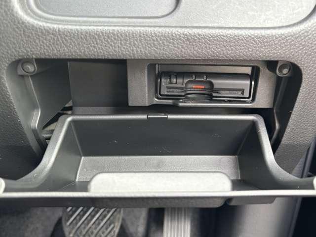 セレナ 2.0 ハイウェイスター S-HYBRID アドバンストセーフティ パッケージ クルーズコントロール/アラウンドビューモ(8枚目)