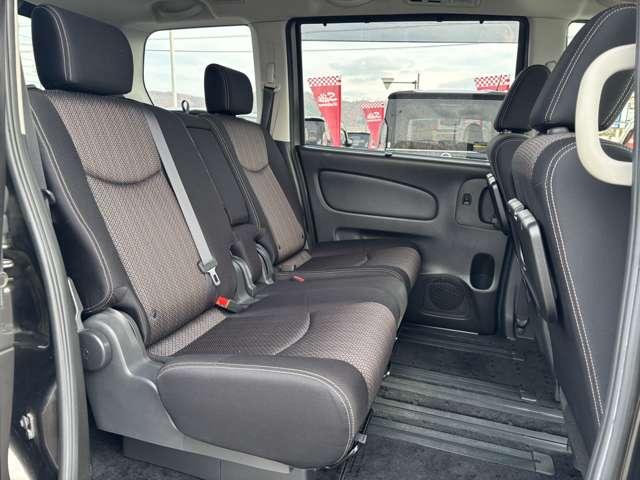 セレナ 2.0 ハイウェイスター S-HYBRID アドバンストセーフティ パッケージ クルーズコントロール/アラウンドビューモ(12枚目)