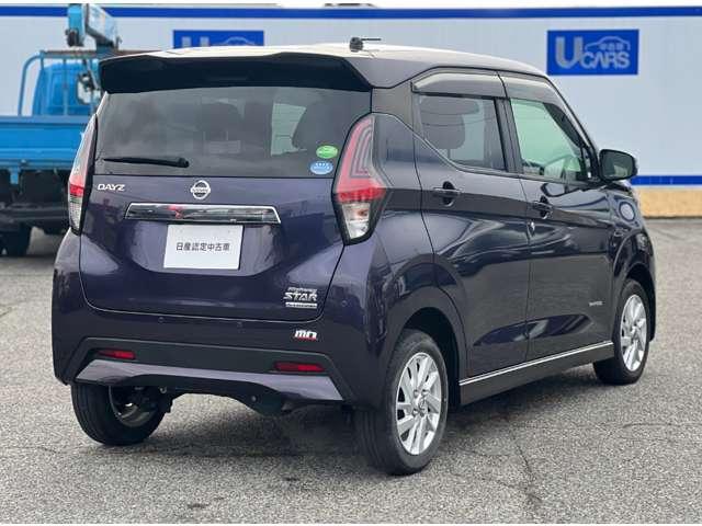 �J���[�́A�ނ炳���F�ł����[�݂̂���F���Ȃ̂ŁA�j���֌W�Ȃ����g�������܂���I