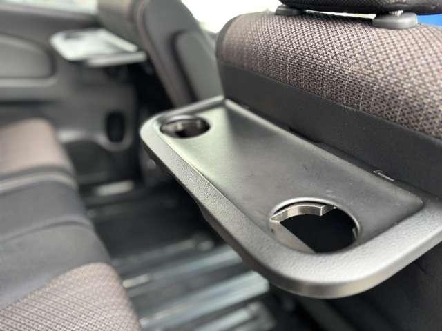 セレナ ２．０　ハイウェイスター　Ｖセレクション＋ＳａｆｅｔｙＩＩ　クルーズコントロール／アラウンドビューモ（37枚目）