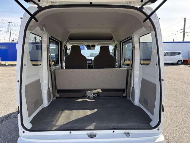 ＮＶ１００クリッパーバン ６６０　ＤＸ　セーフティパッケージ　ハイルーフ　５ＡＧＳ車（12枚目）