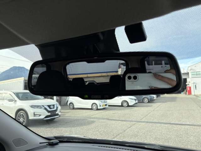 �V���v���Ȍ`��Ŏ��E���N���A�Ɉڂ�܂���