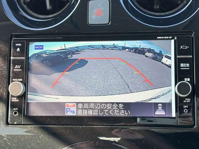 �o�b�N�J�����ؑ֎�