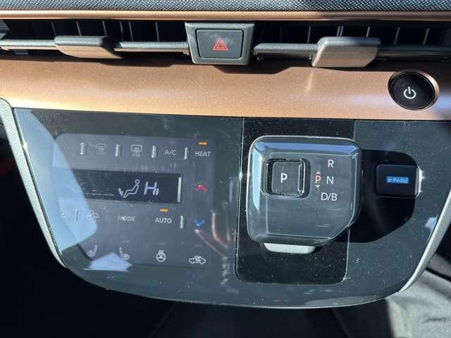 �V�t�g�́A�p�\�R���̃}�E�X�̂悤�ȃR���p�N�g�ȃT�C�Y�̃��o�[�ŁA�w��̊��o�ő��삷�邱�Ƃ��ł��܂��I�G�A�R��������^�b�`�p�l���ŃT�b�ƊȒP�ɒ������Ă��������܂��I