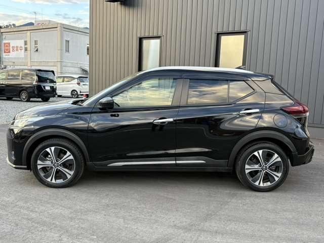 キックス １．２　Ｘ　（ｅ－ＰＯＷＥＲ）　ナビ・アラウンドビュー・ワンオーナー（7枚目）