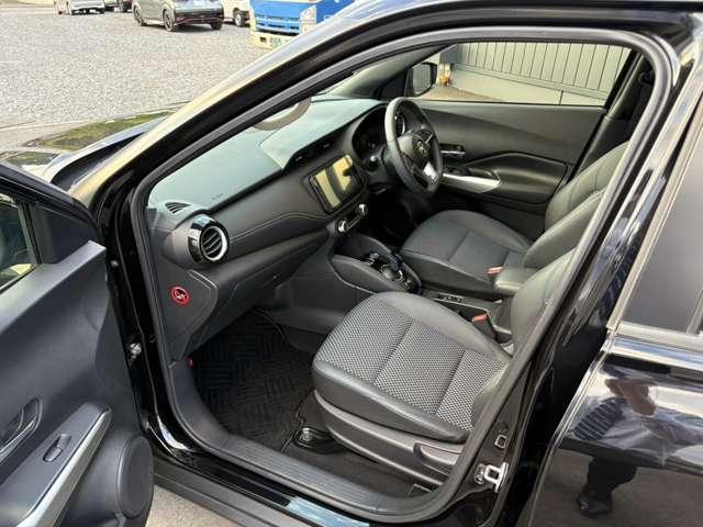 キックス １．２　Ｘ　（ｅ－ＰＯＷＥＲ）　ナビ・アラウンドビュー・ワンオーナー（12枚目）