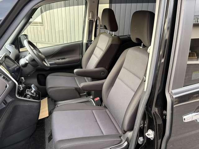 セレナ 1.2 e-POWER XV ナビ・アラウンドビューモニター・後席フリ(10枚目)